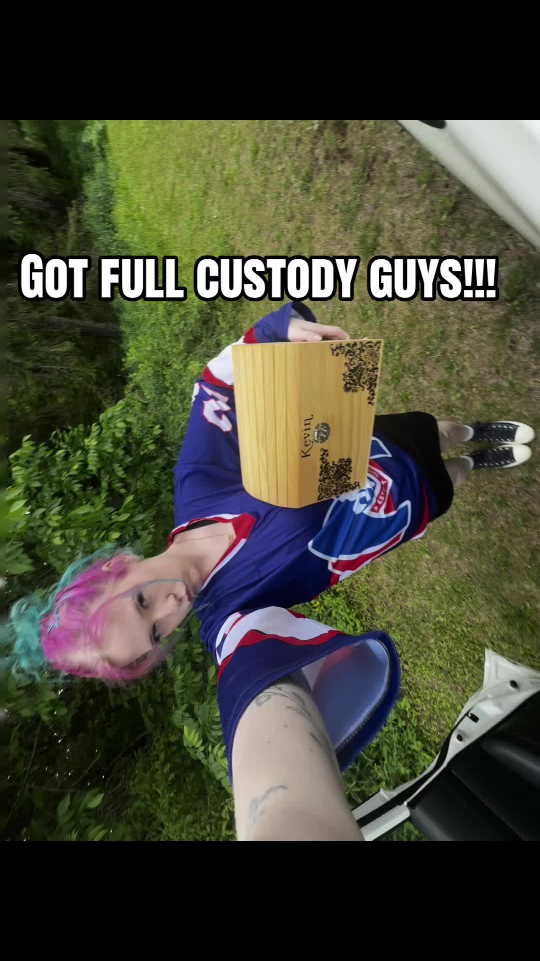@Kaitlynn |-/