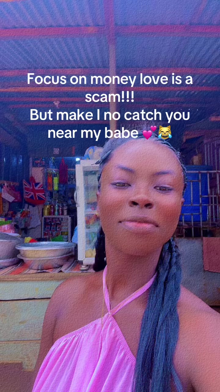 @Adjowah____Ritty💫
