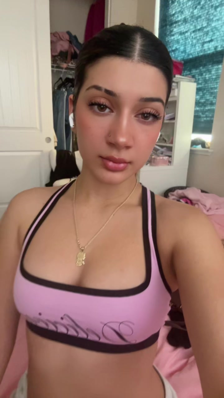 @lleyla