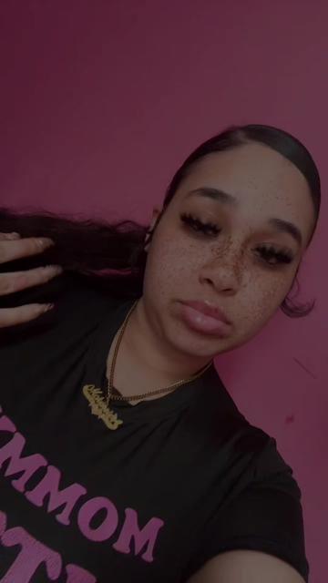 @_.yafavvlatina._