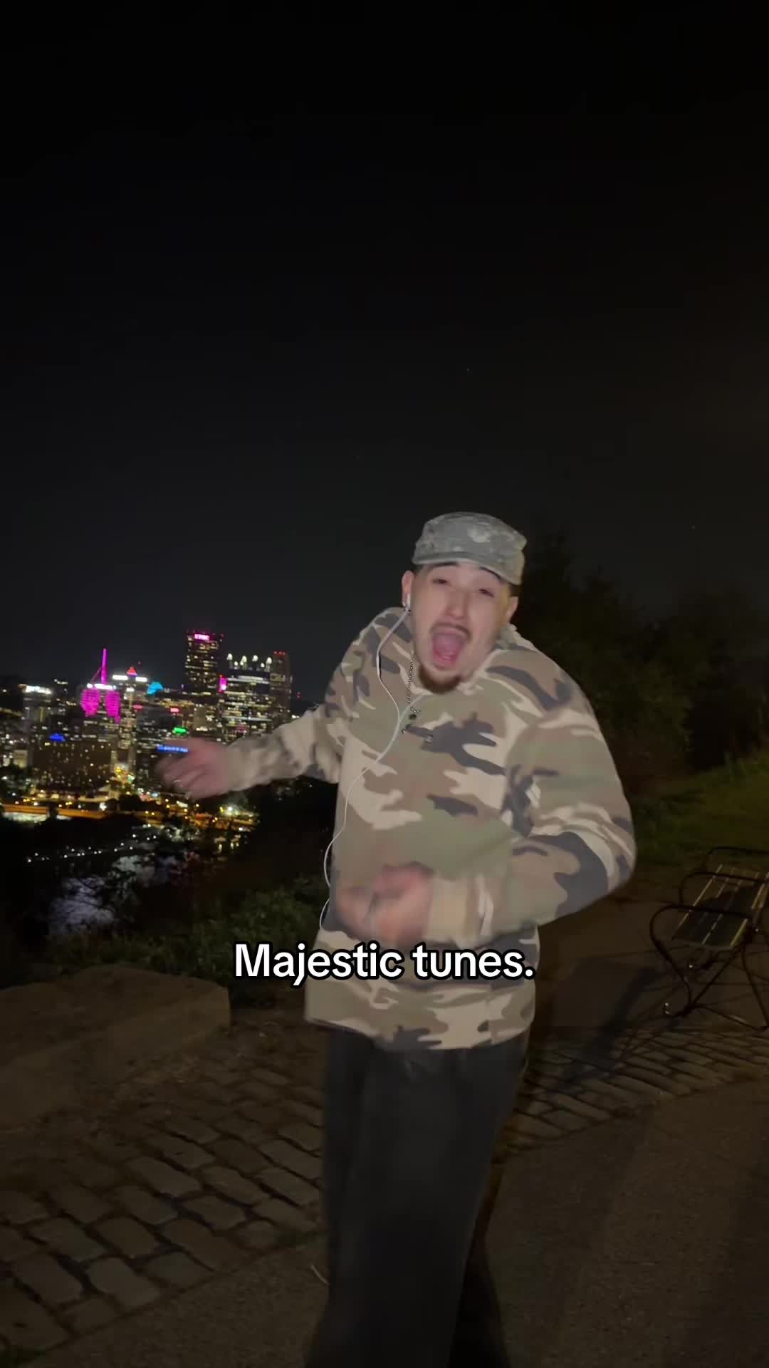 @Fezz