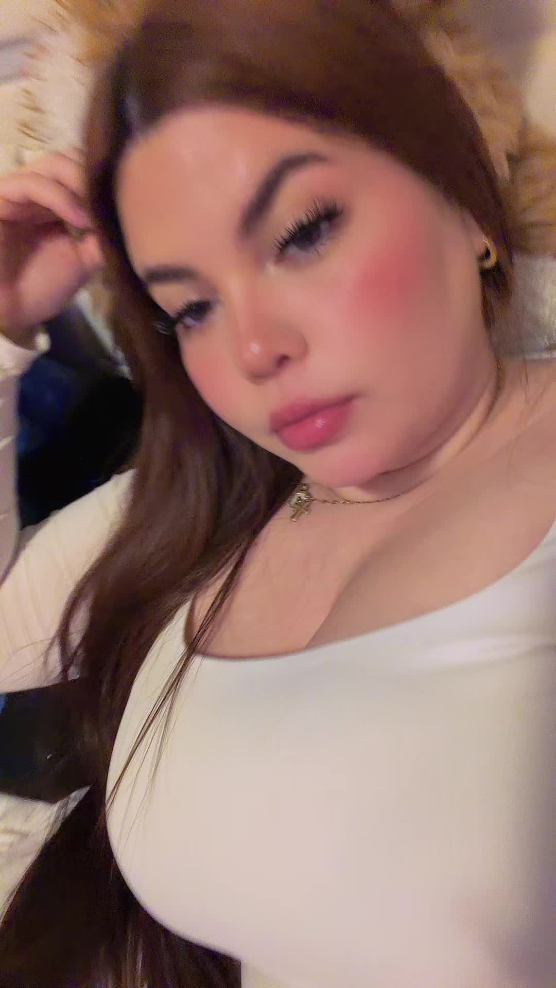 @AngeeLinares🔥