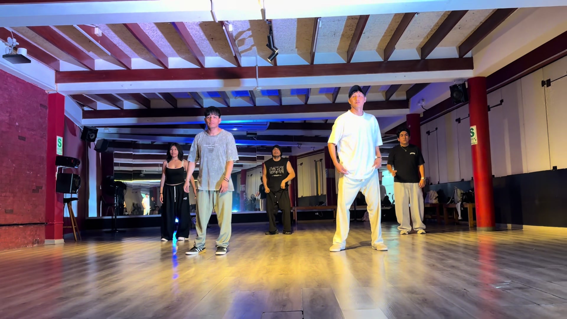 @X FORCE - ESCUELA DE BAILE