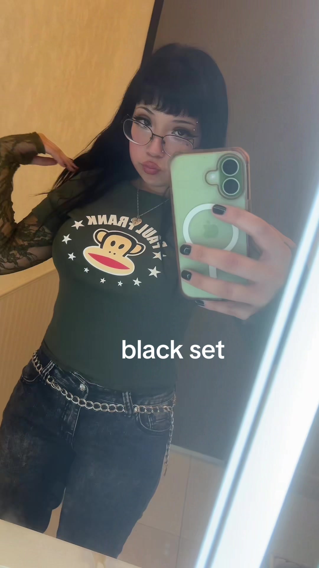 @lanaruntz