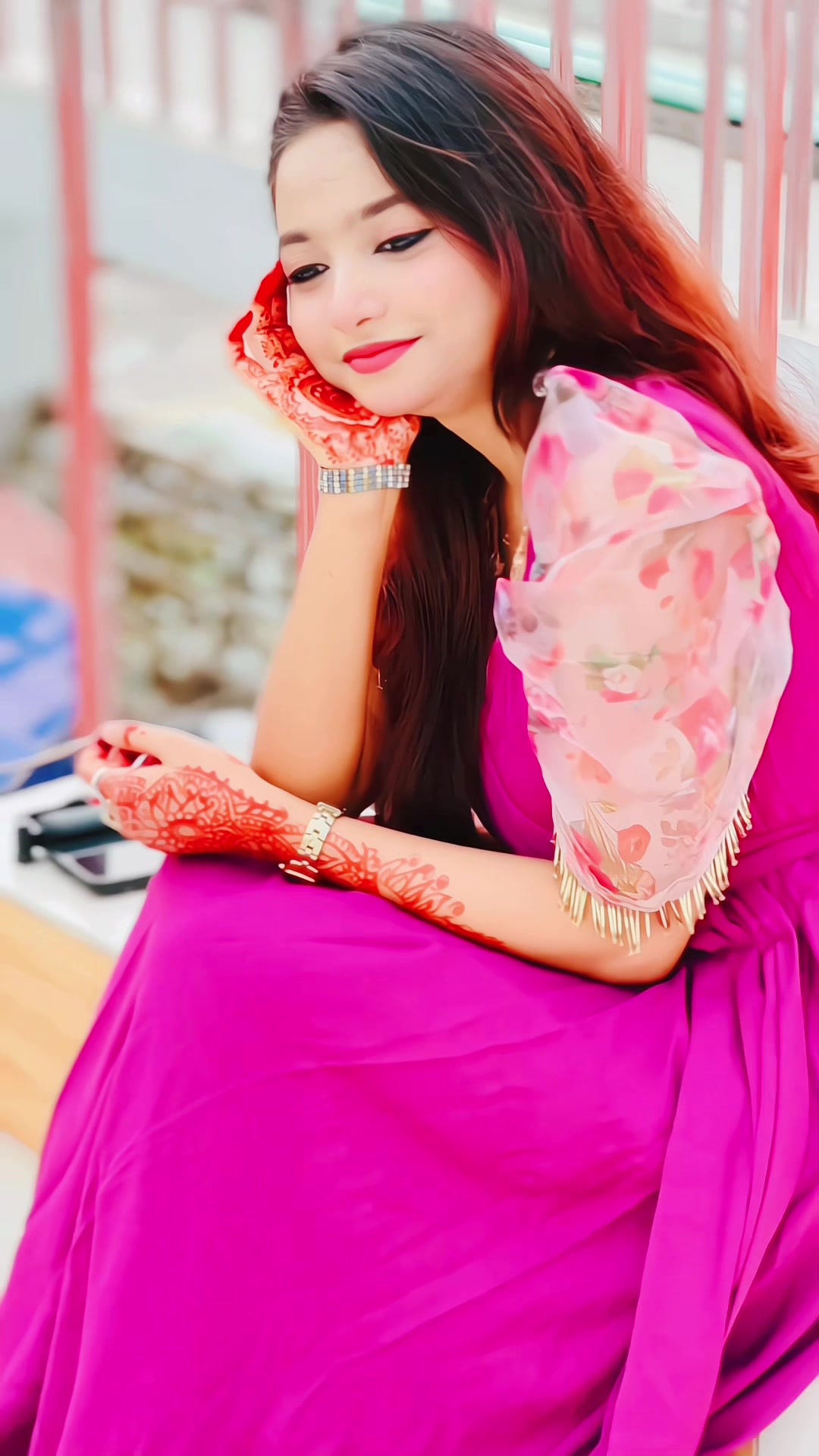 @NAINA🇧🇩