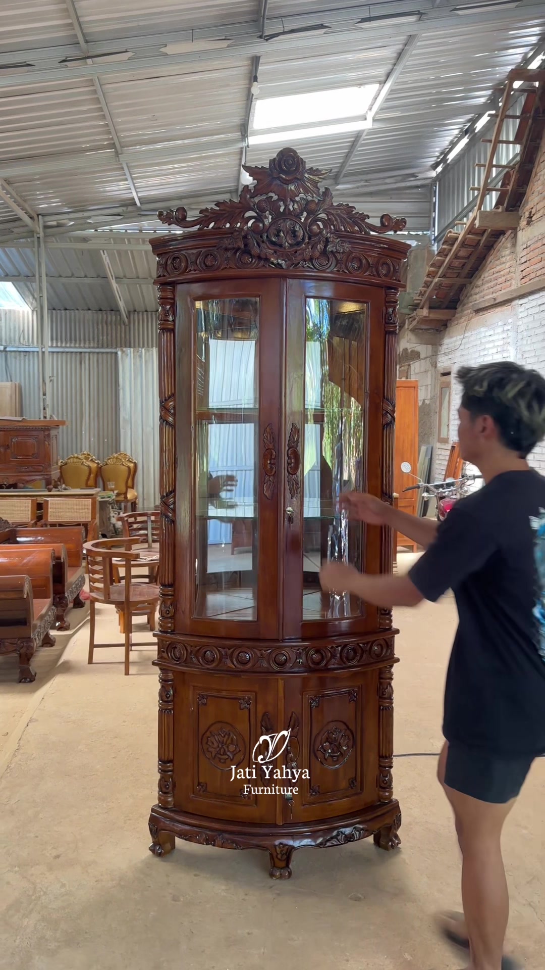 @Jati Yahya Furniture