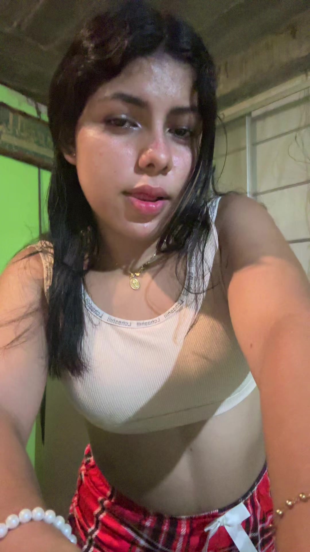 @roussanchez22