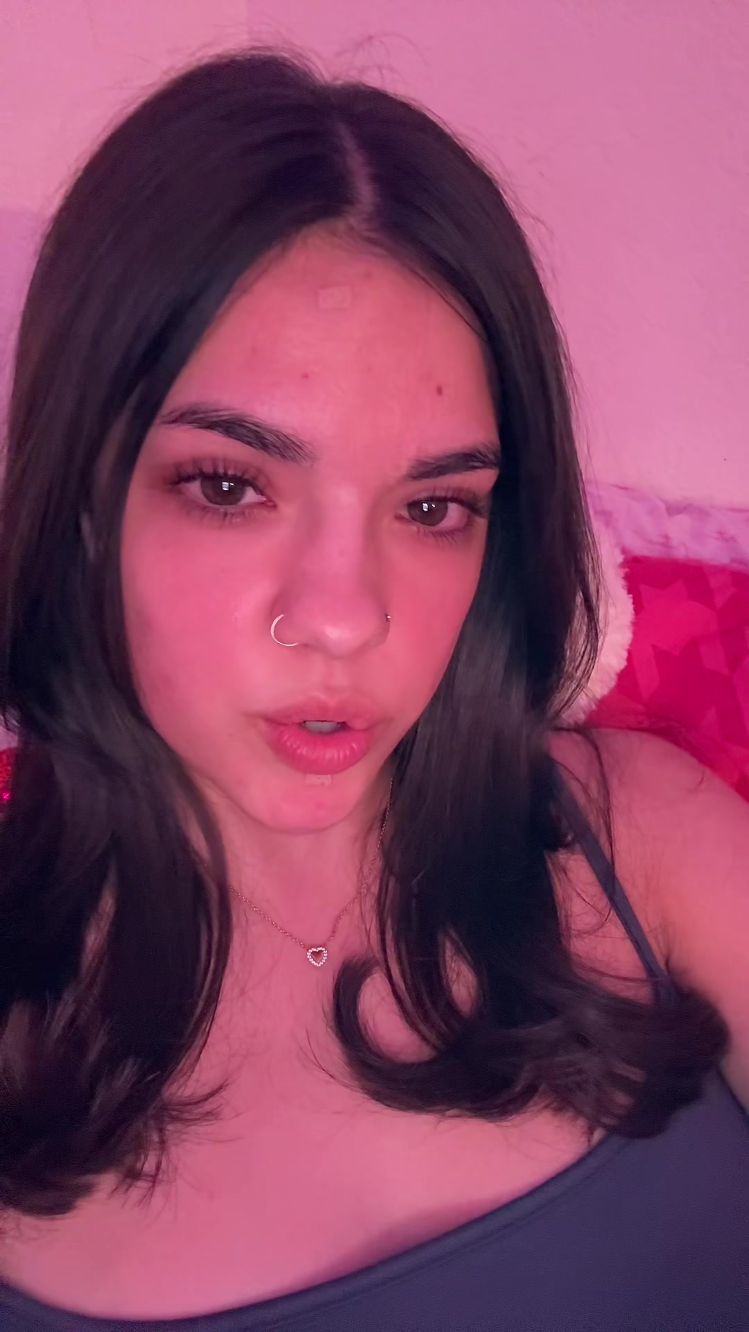 @️
