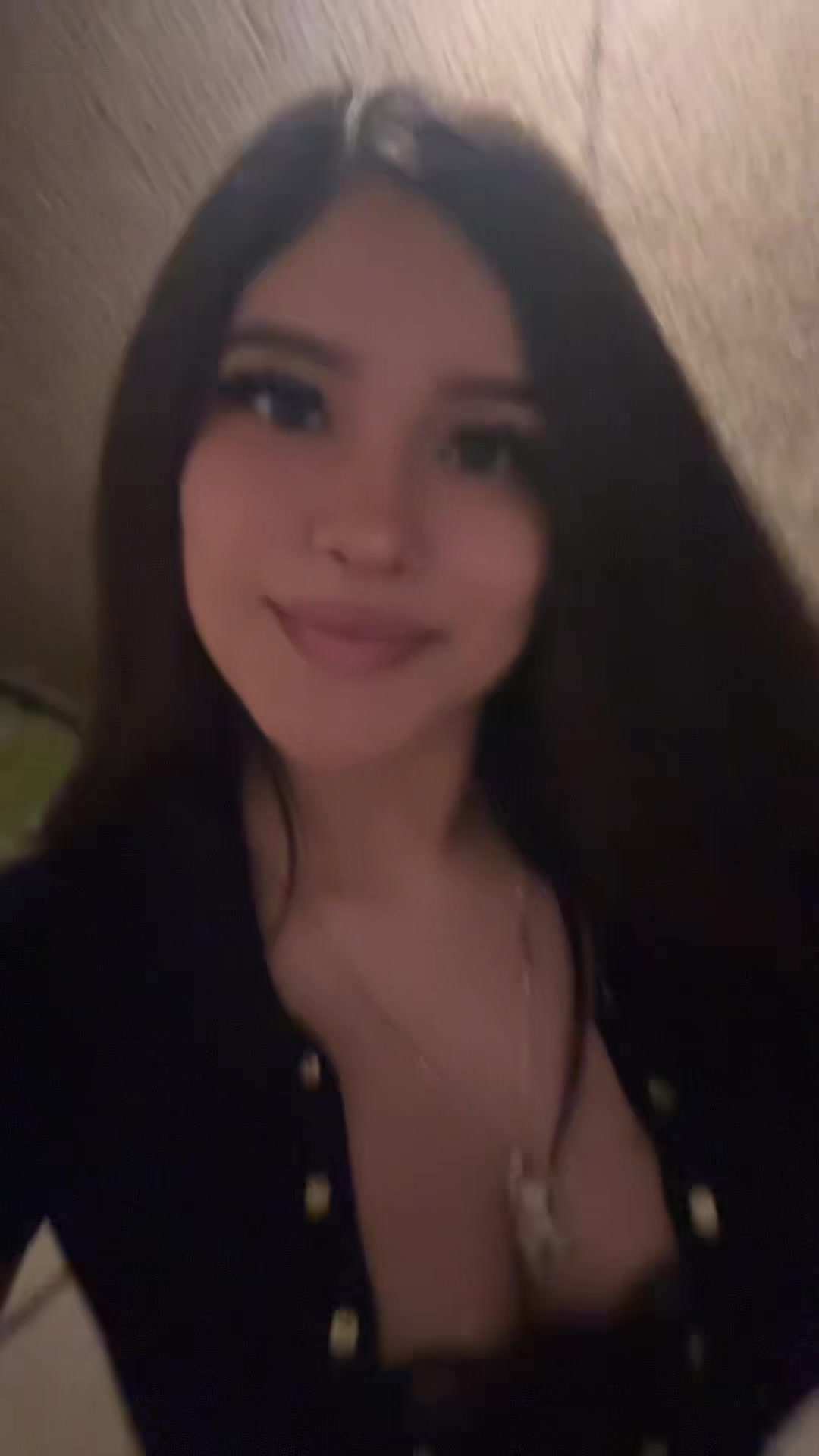 @isabella