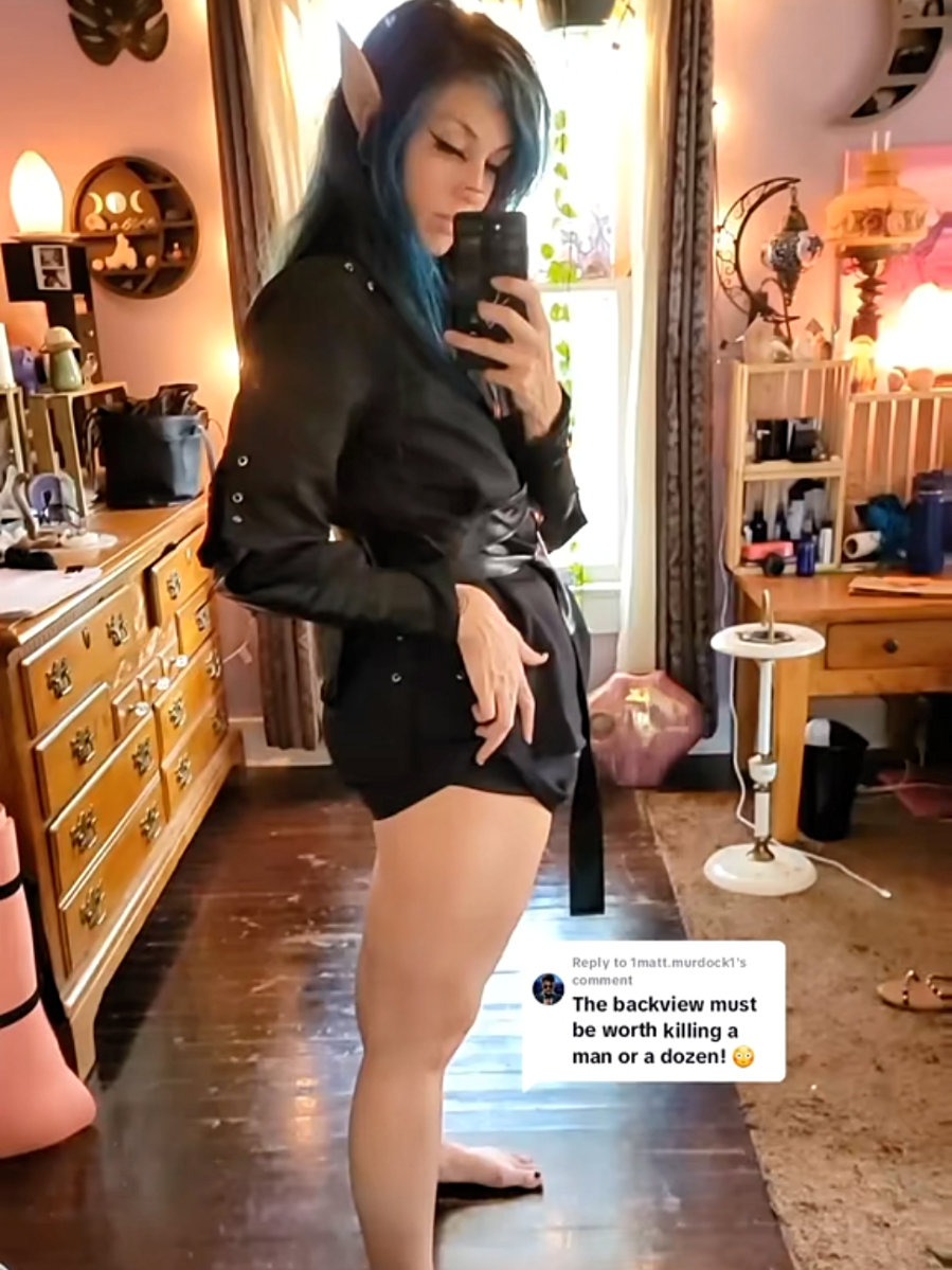 @HollyBorealis🌌