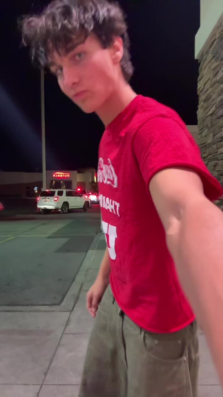 @Bj