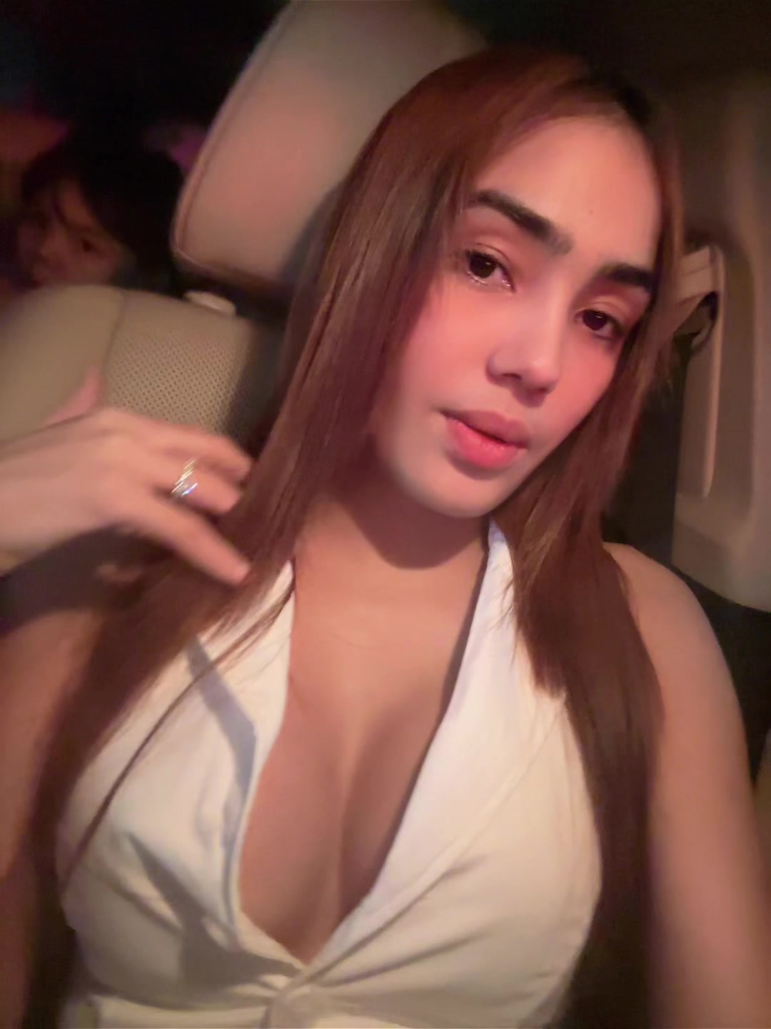 @..