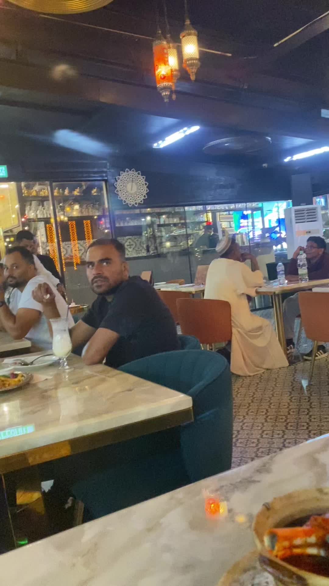 @Eyya000_