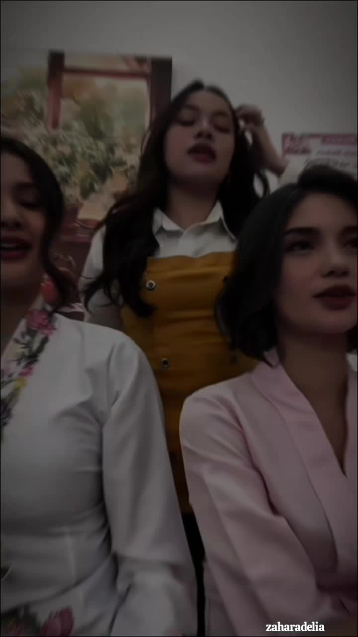 @zaharadeliaeldanoer