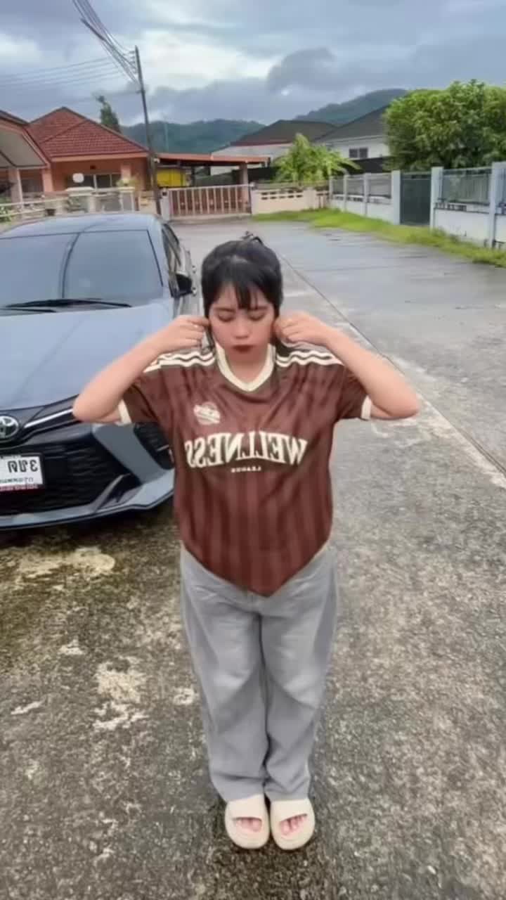 @𝑪𝒉𝒖𝒆🦋