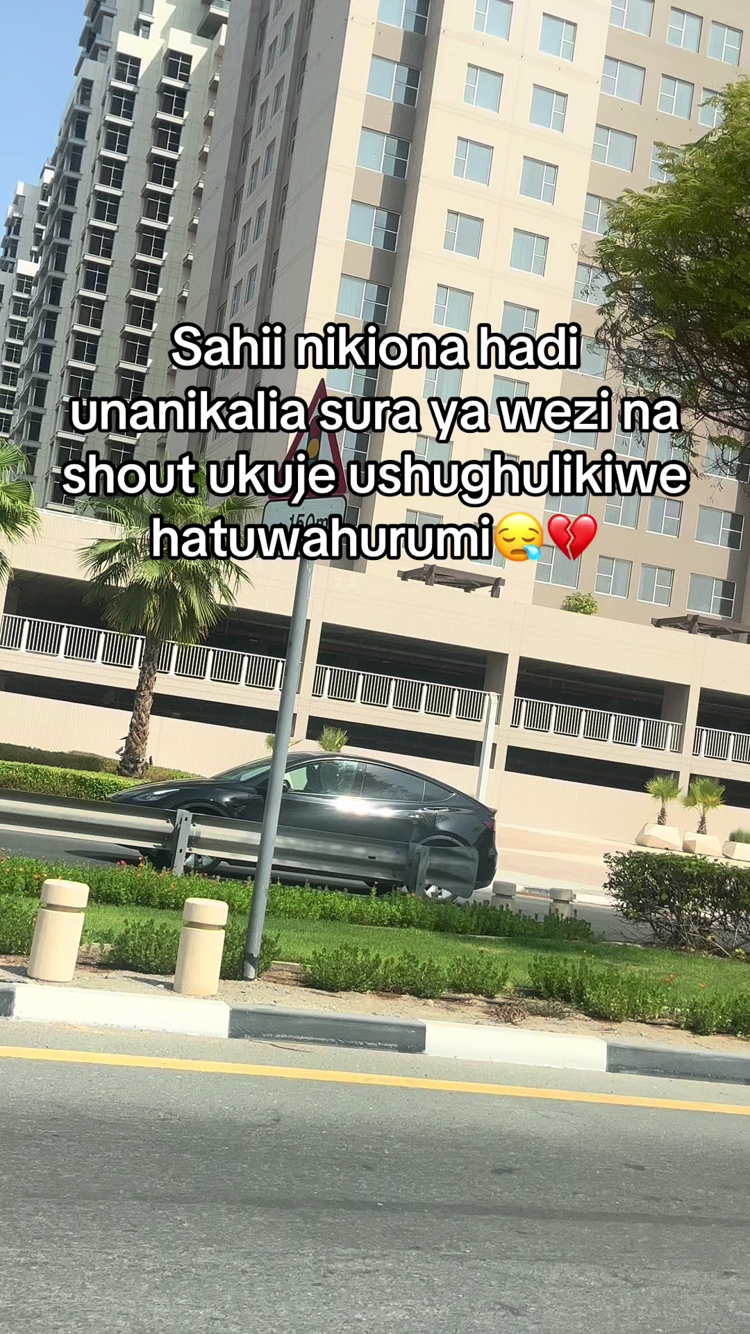@Ezzy💜🦋