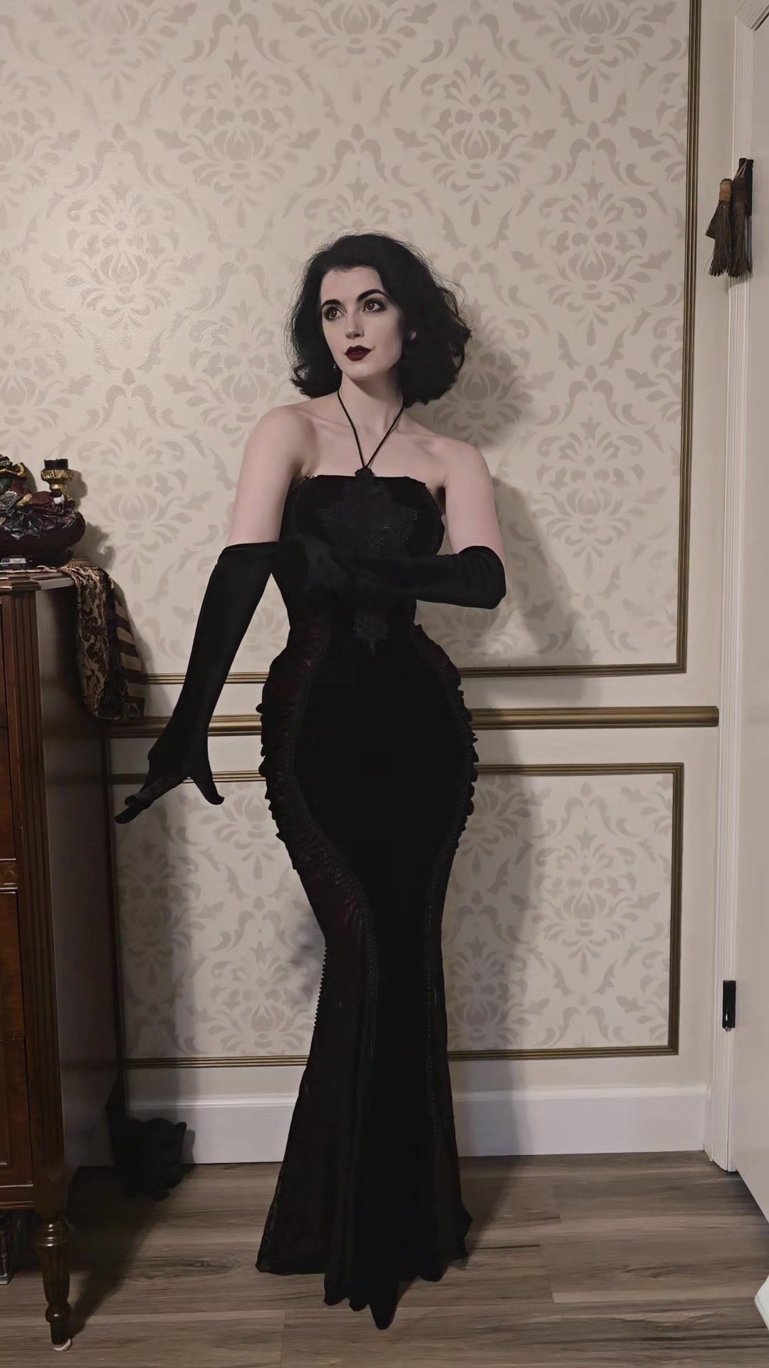 @maudlinoddity