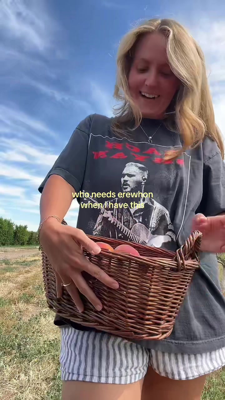 @farmgirlmadie