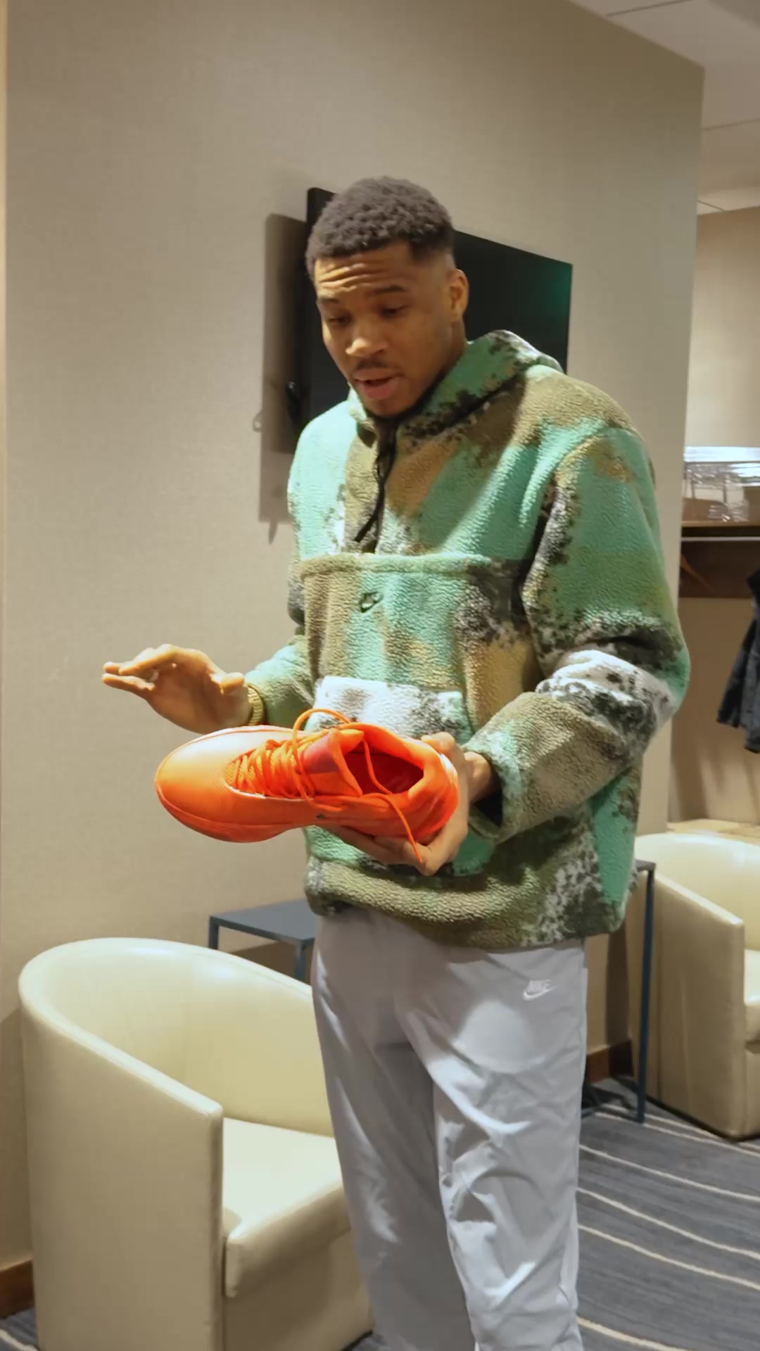 @Giannis Antetokounmpo