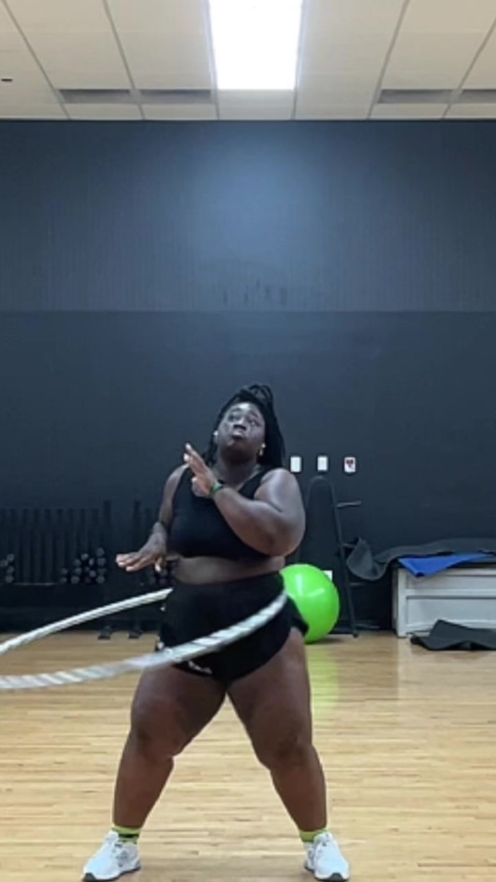 @TheeGalavantingBae