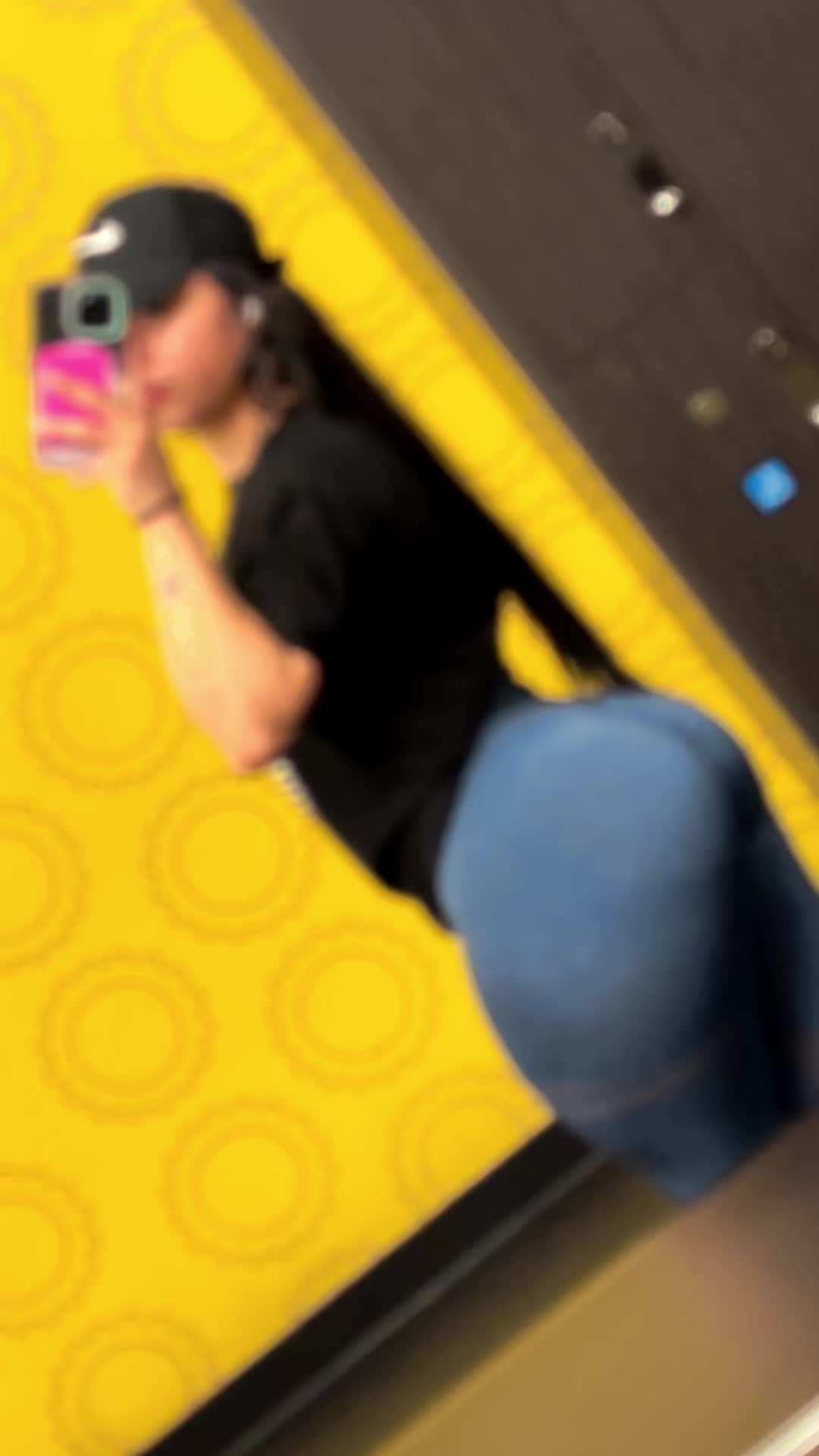 @Yara🍑
