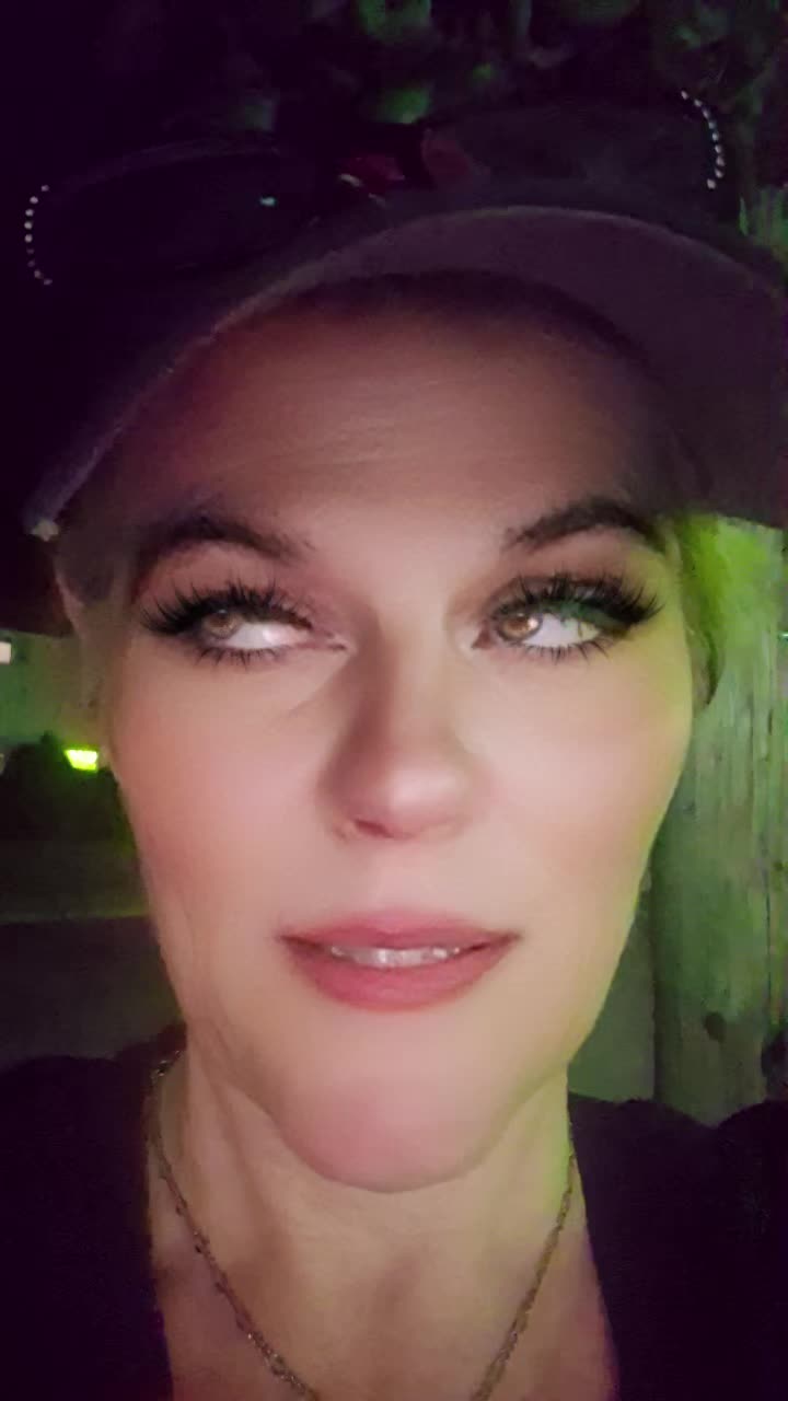 @beautifullycrazy69