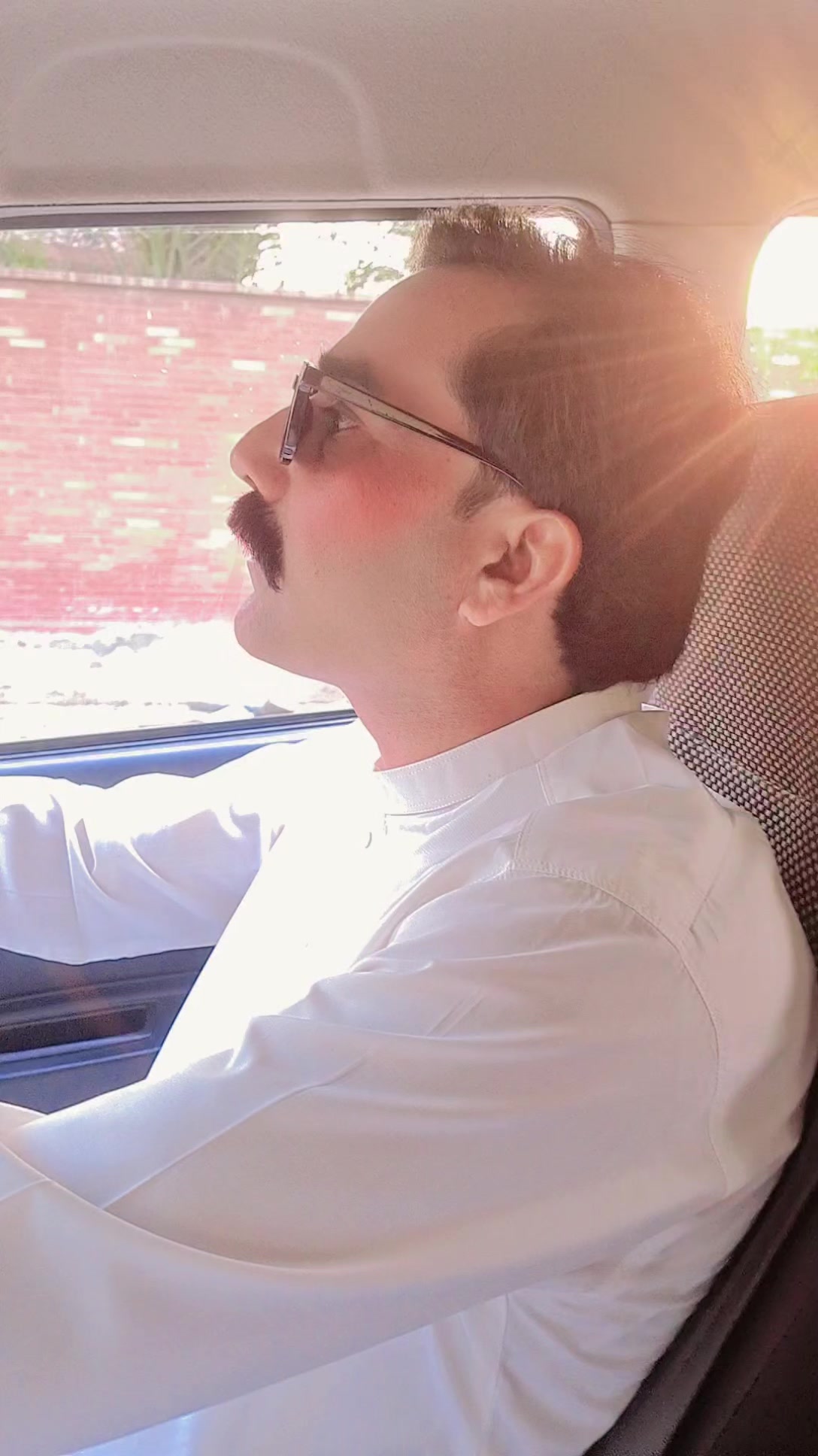 @sardar Zeeshan Baigooka