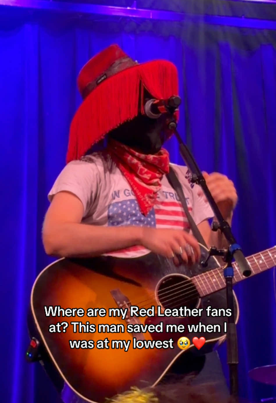 @RED LEATHER FAN PAGE