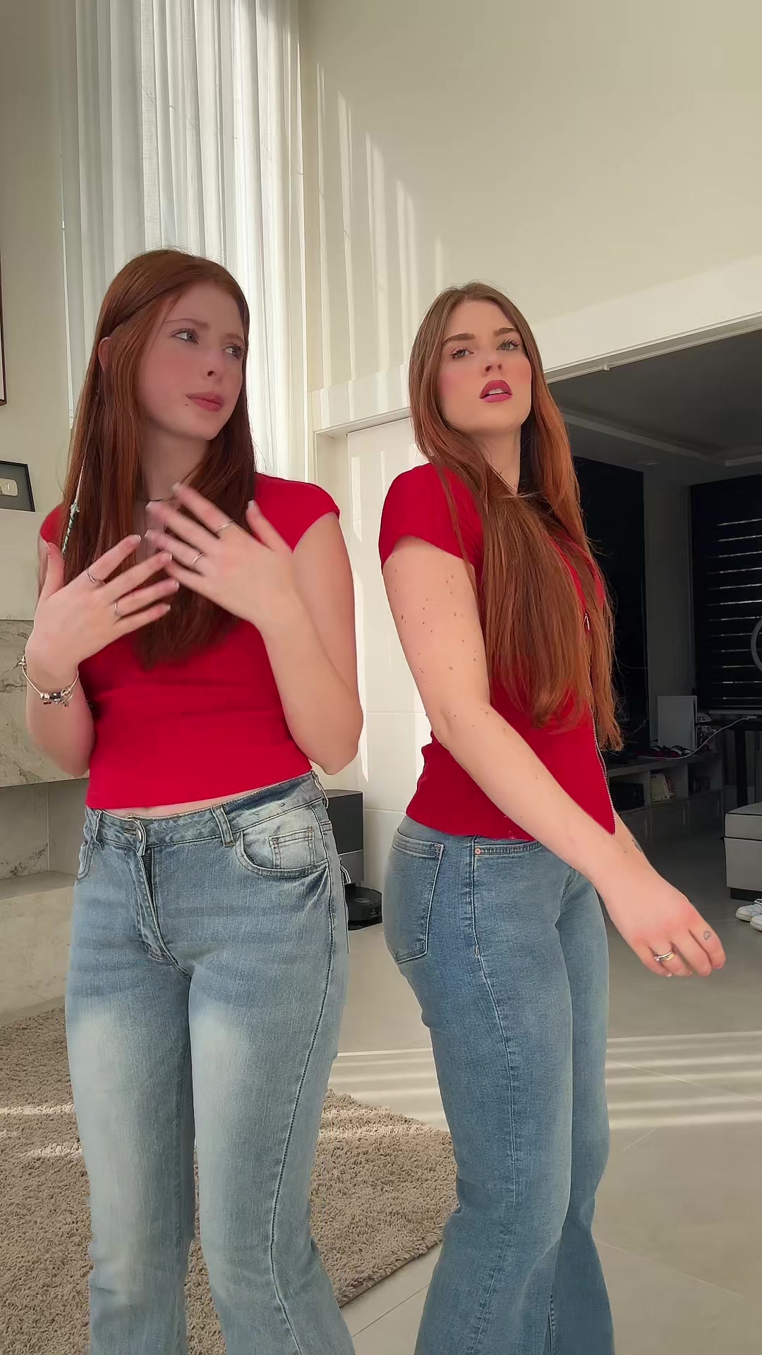 @Flávia Charallo