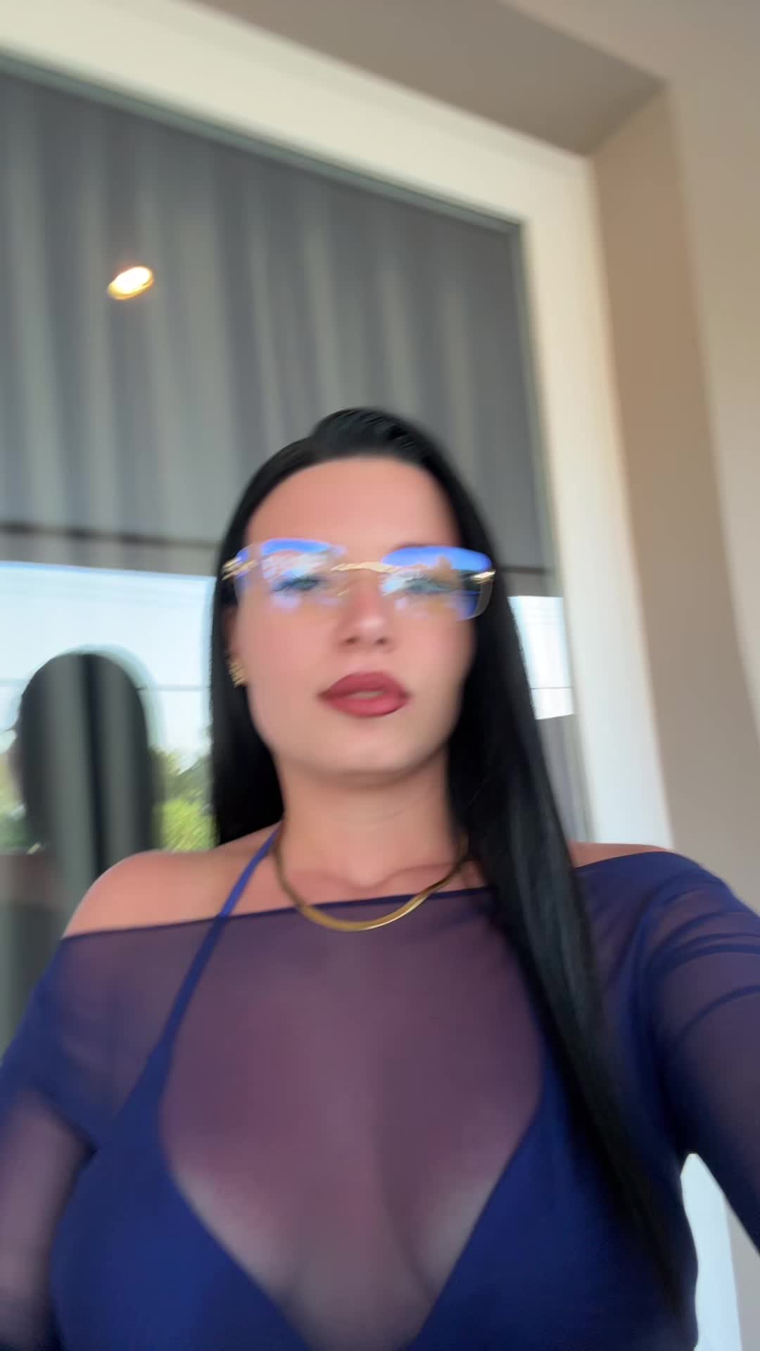 @AngelaDeMaria