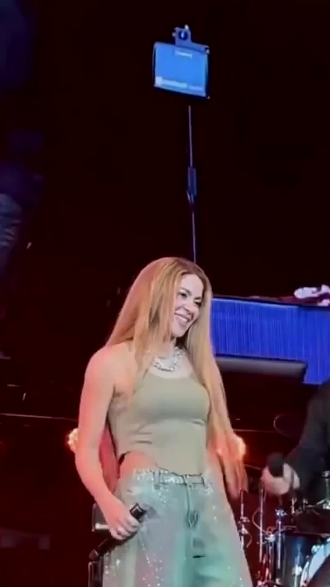 @HotMelodyNow
