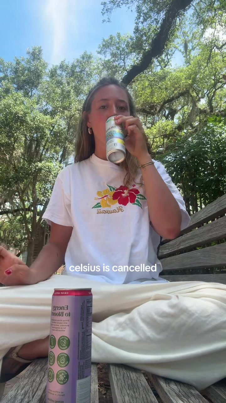@kelly teague