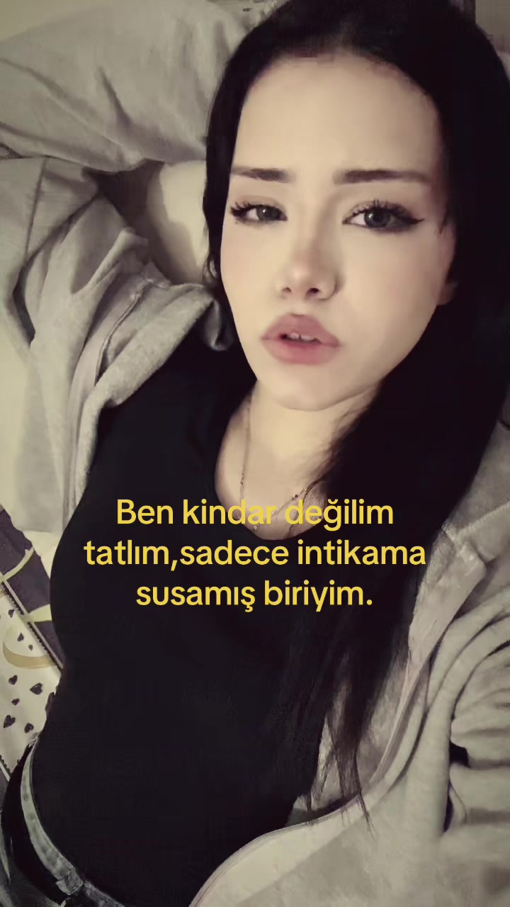 @Şapkalıkız