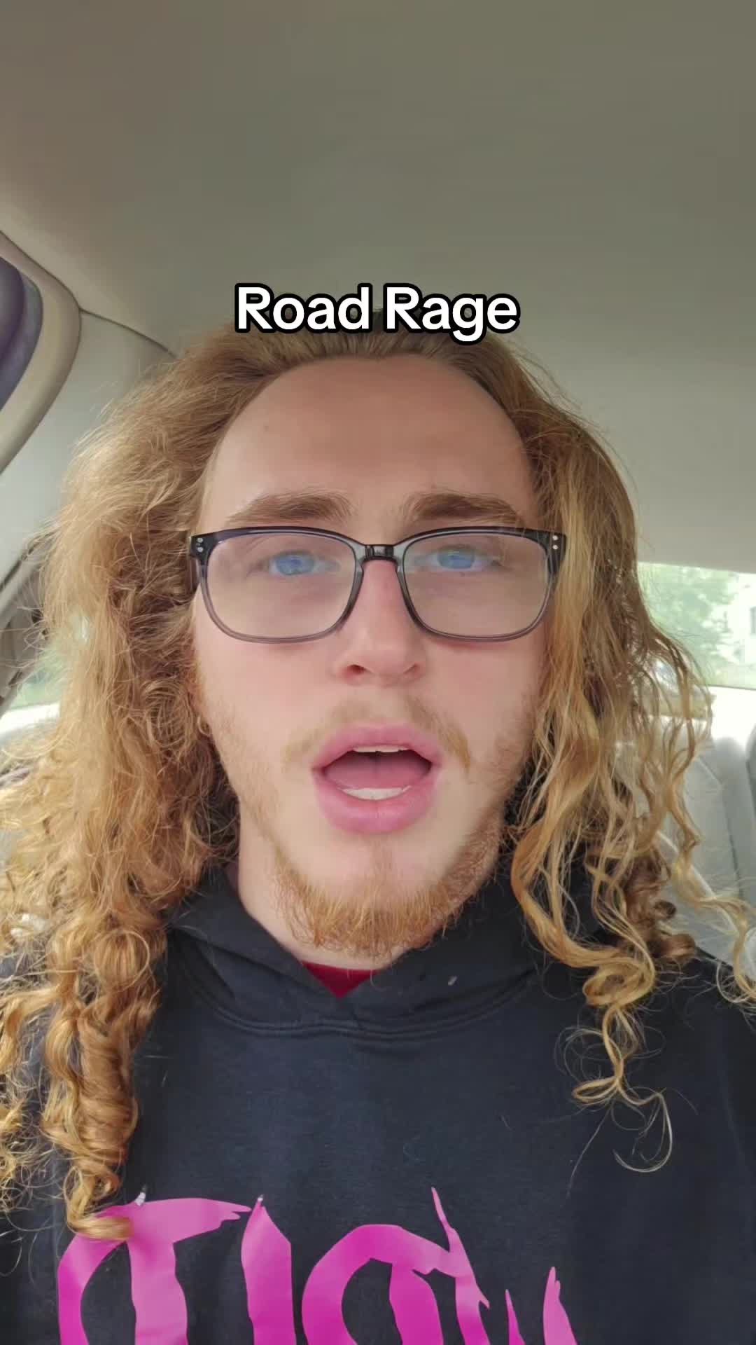 @GoldieGl0cks