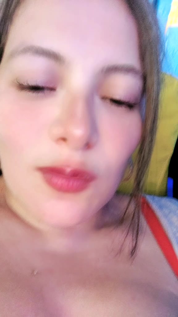 @🩷𝐌𝐀𝐔 CANTANTE 𝐋𝐄𝐖𝐈𝐒&hearts;️