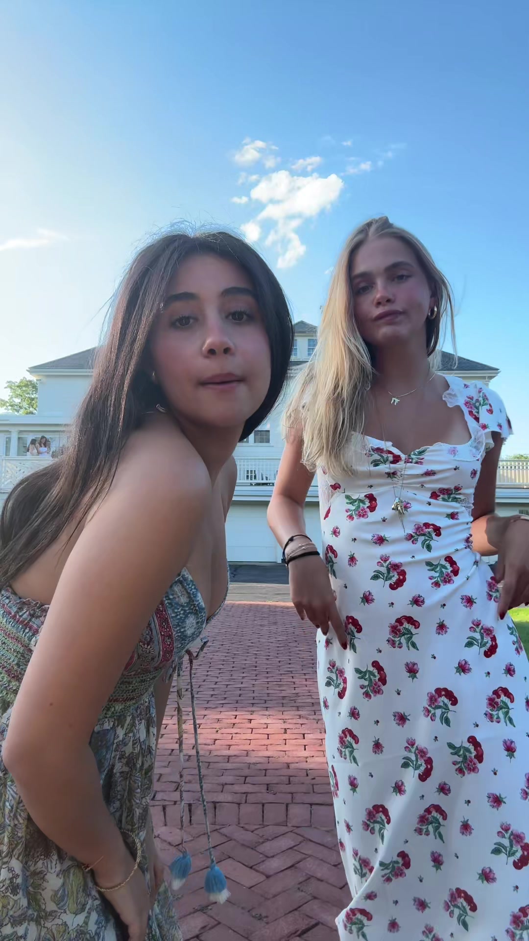 @Ava Gersten