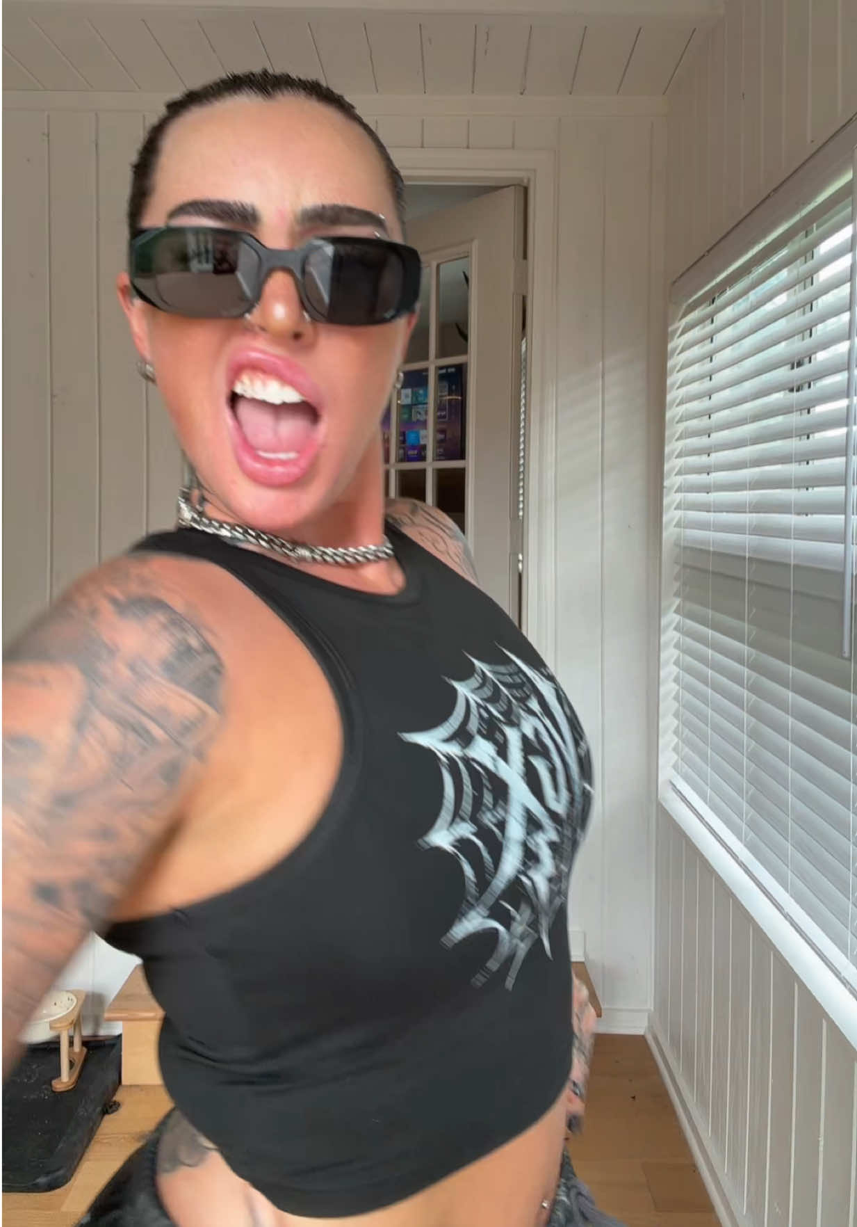 @Chan 🖤⛓️