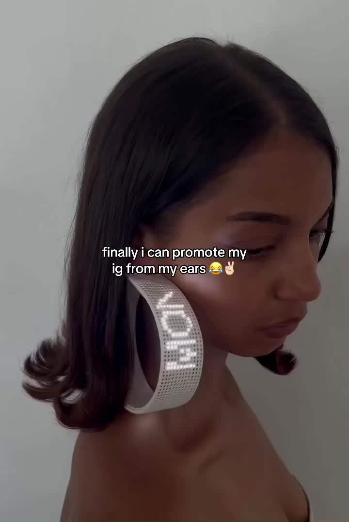 @0fftherunway