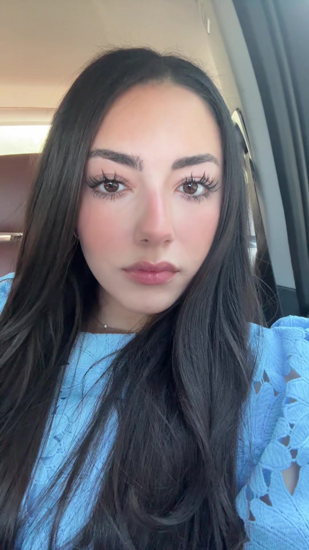 @Adriana