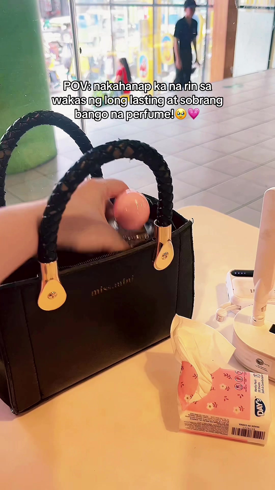 @Ms. Norlinᥫ᭡