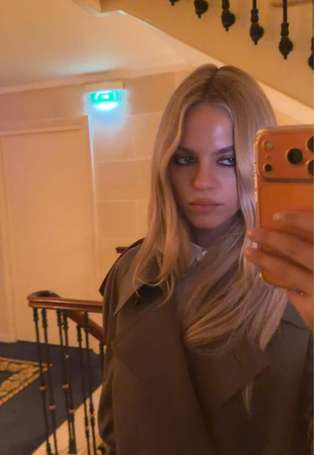 @reneé