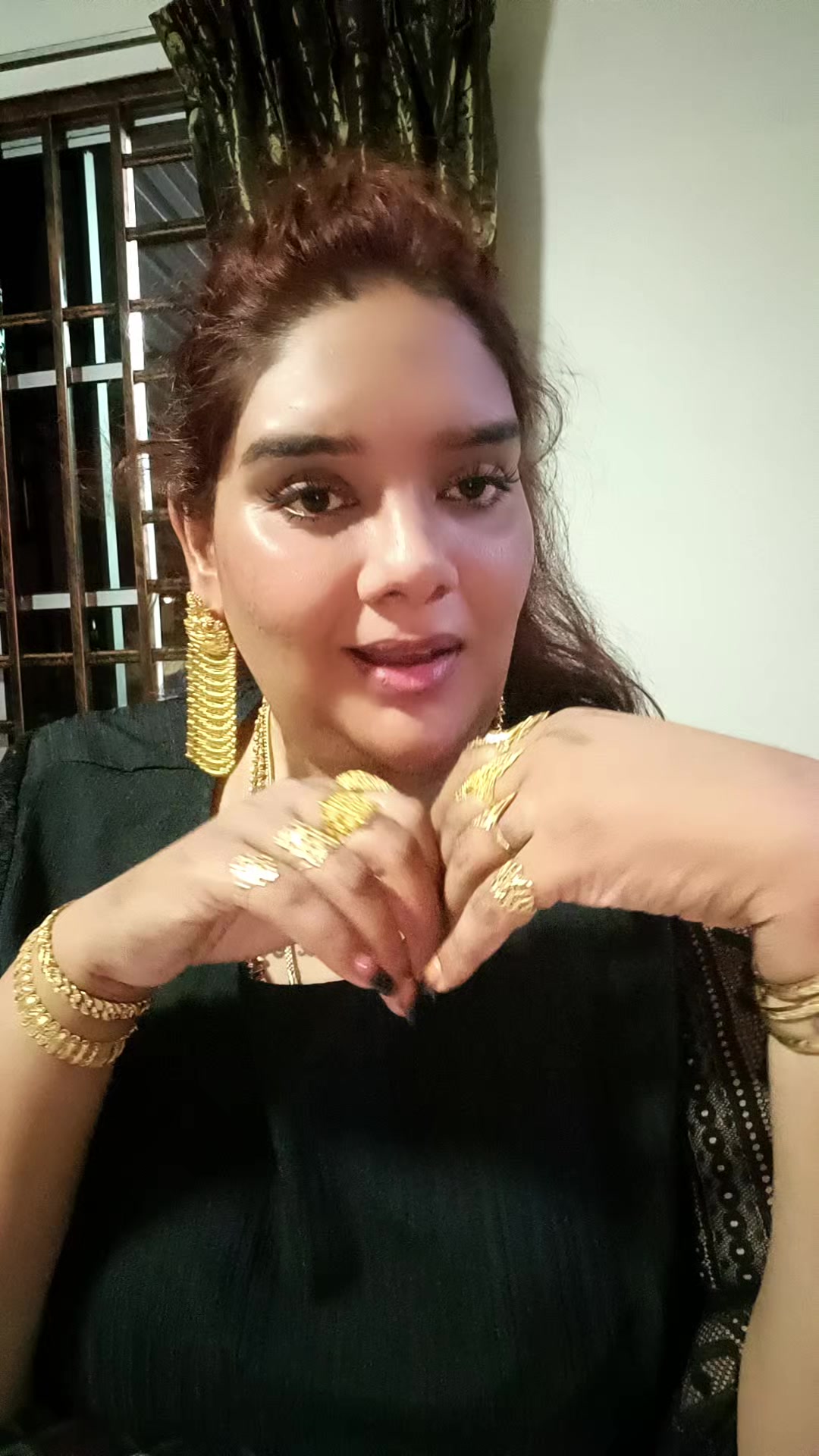 @💜DAKSHAINI POSITIVITY💜