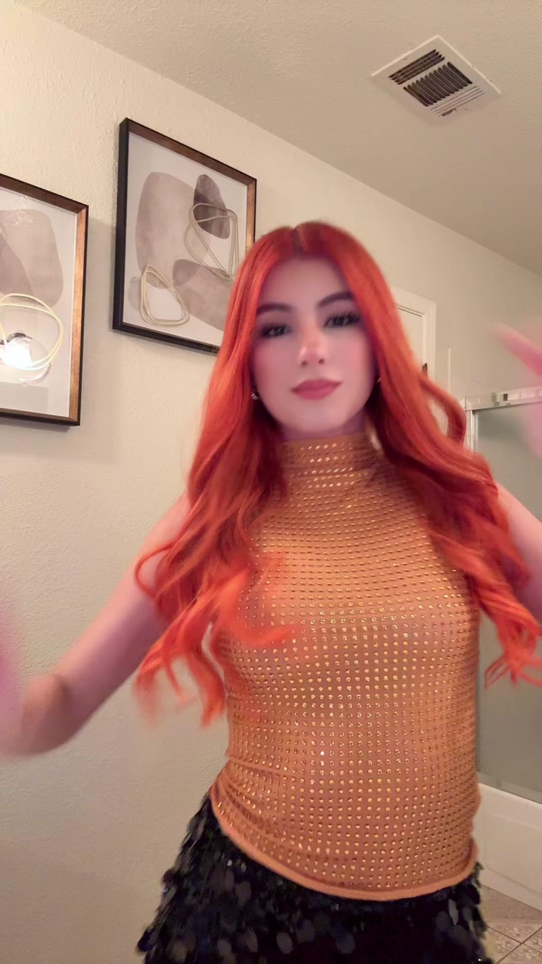 @✰