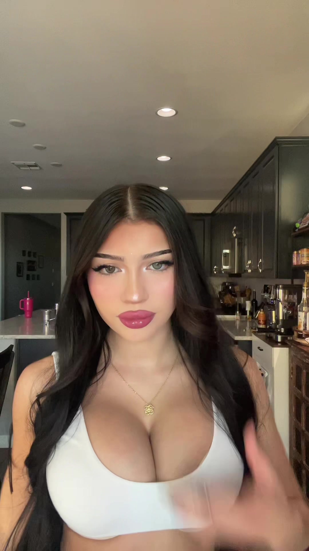 @cecilia