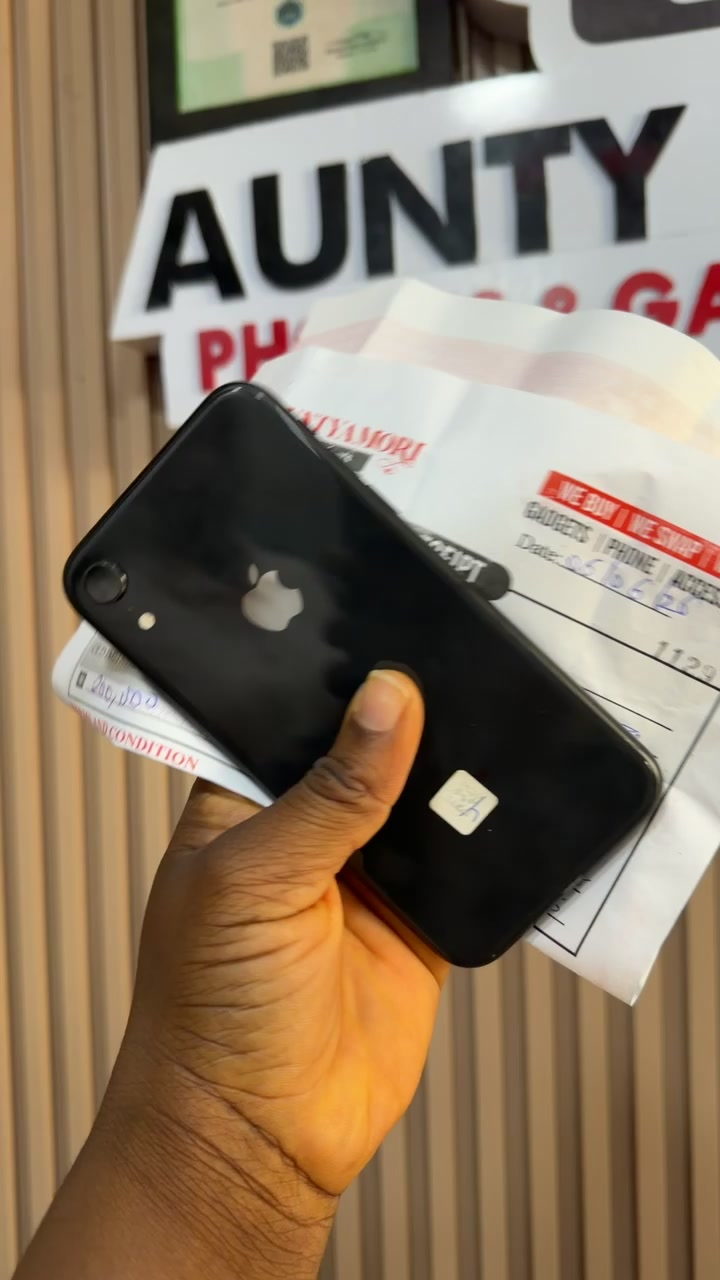 @AuntyAmori_ibadan iphonevendor