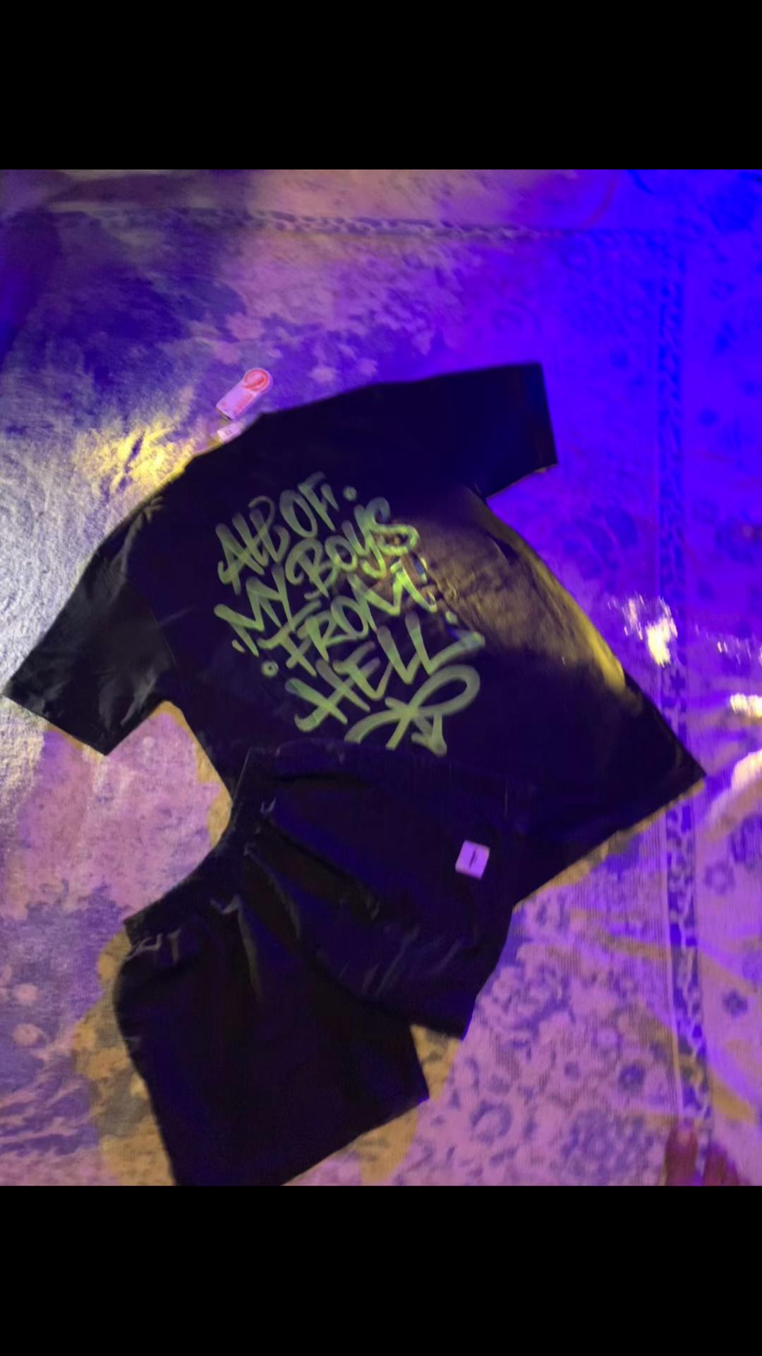 @𝘡𝘢𝘺𝘳𝘖𝘶𝘵𝘧𝘪𝘵