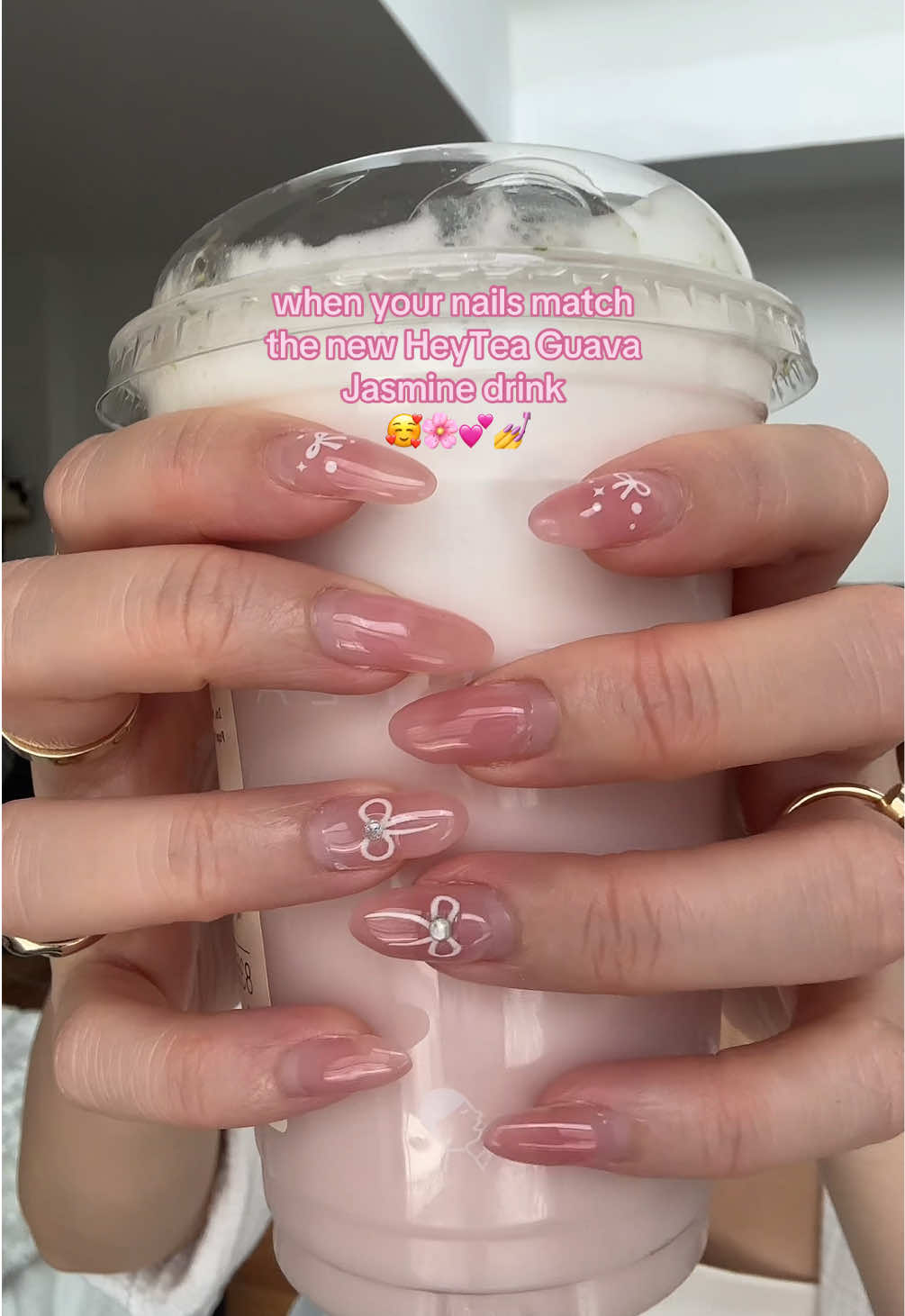 @iamsarahlin