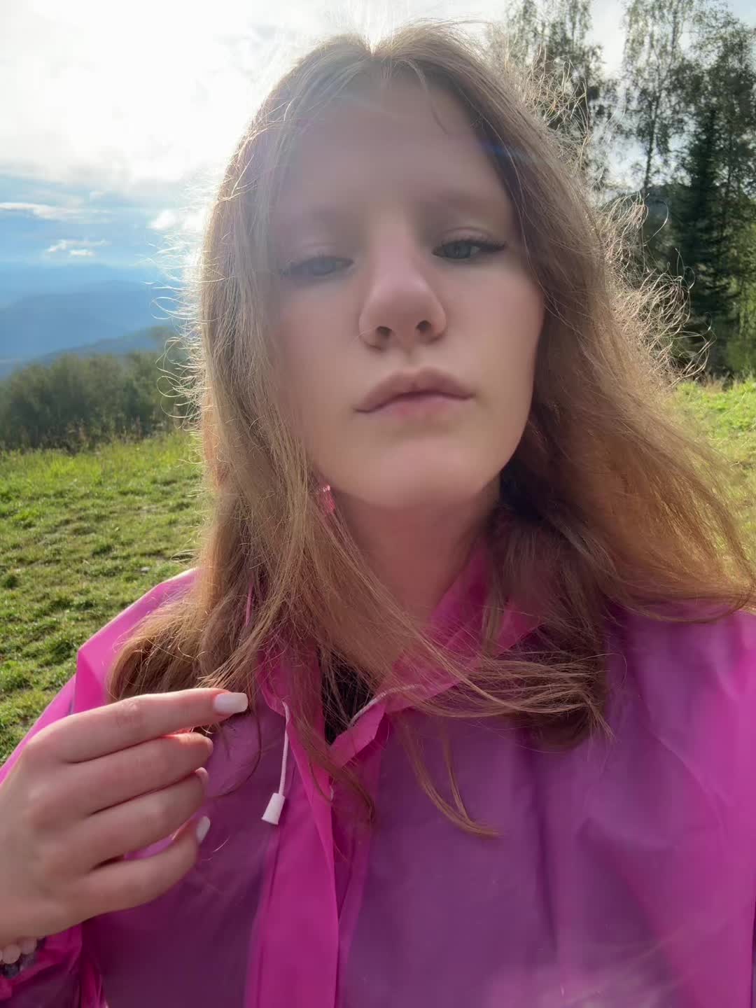@mamakarina)