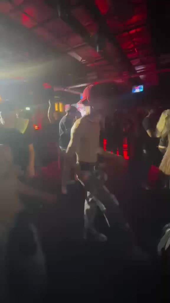 @Dj.Lightning_leon