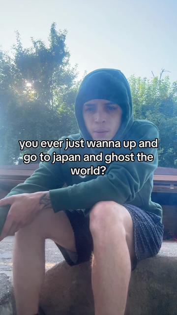 @Q